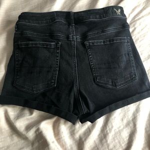 American Eagle black shorts